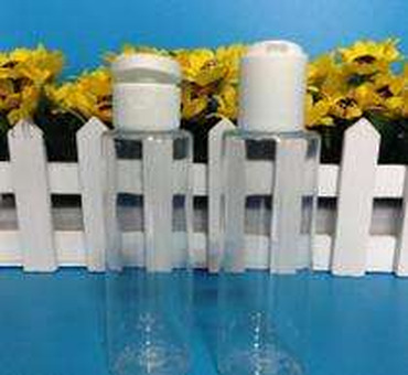 Plastic bottles used in cosmetic packaging what material requirements?